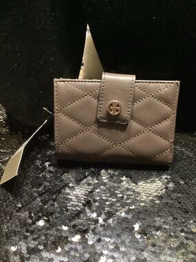 Giani Bernini Quilted Taupe Snap Wallet with Gold Logo